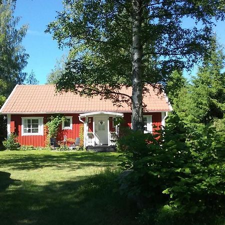 Bjoerkslingan Villa Вимерби Екстериор снимка