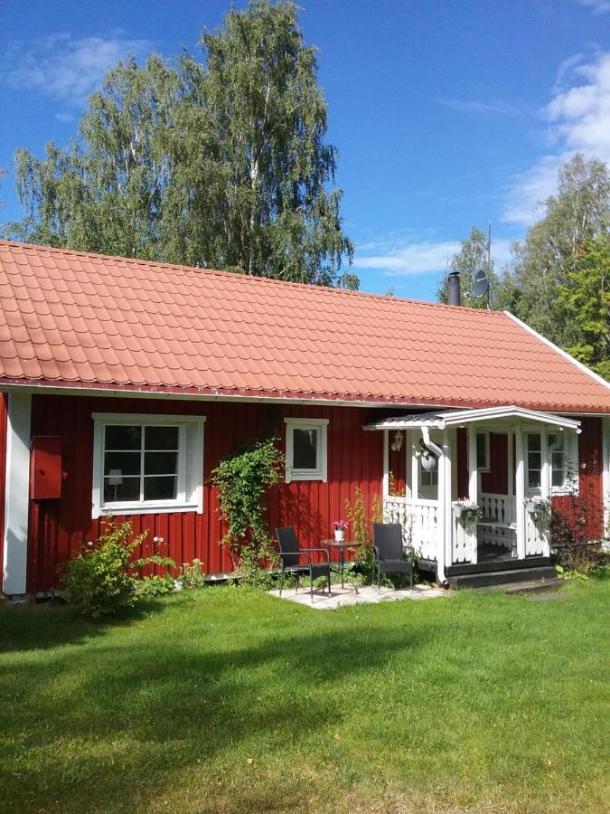 Bjoerkslingan Villa Вимерби Екстериор снимка