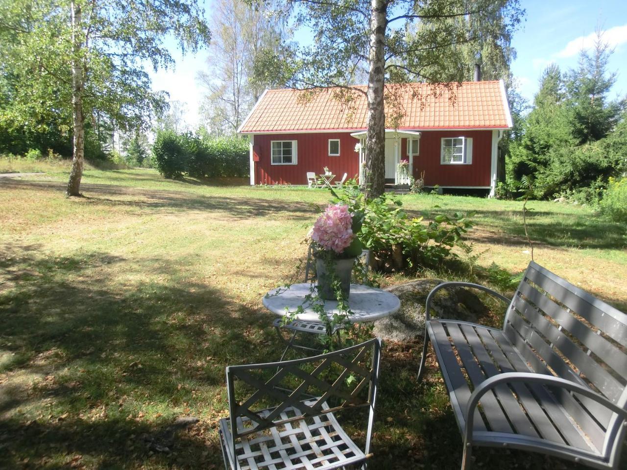 Bjoerkslingan Villa Вимерби Екстериор снимка